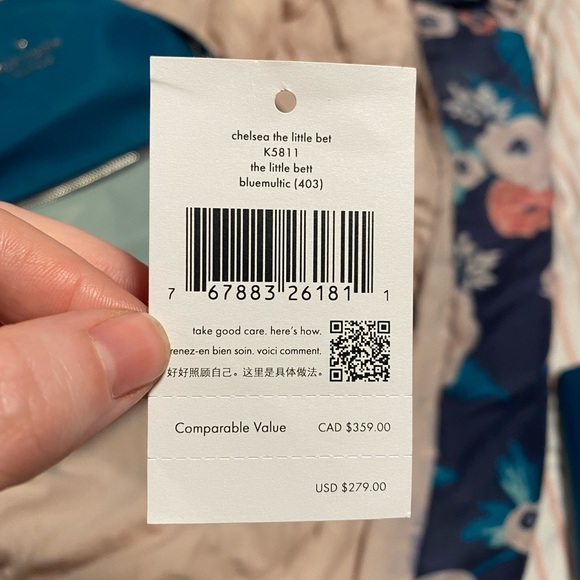 Brand new Carried maybe twice. Beautiful peacock blue pack back purse. - Picture 4 of 4